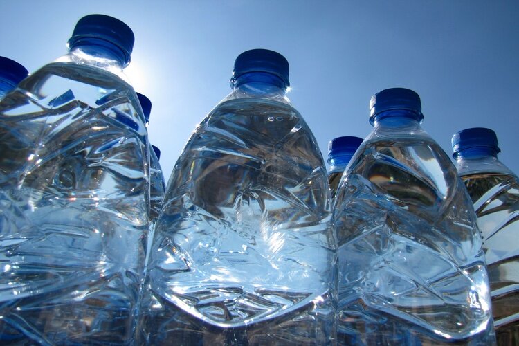 Consommation d'eau et suppression du plastique